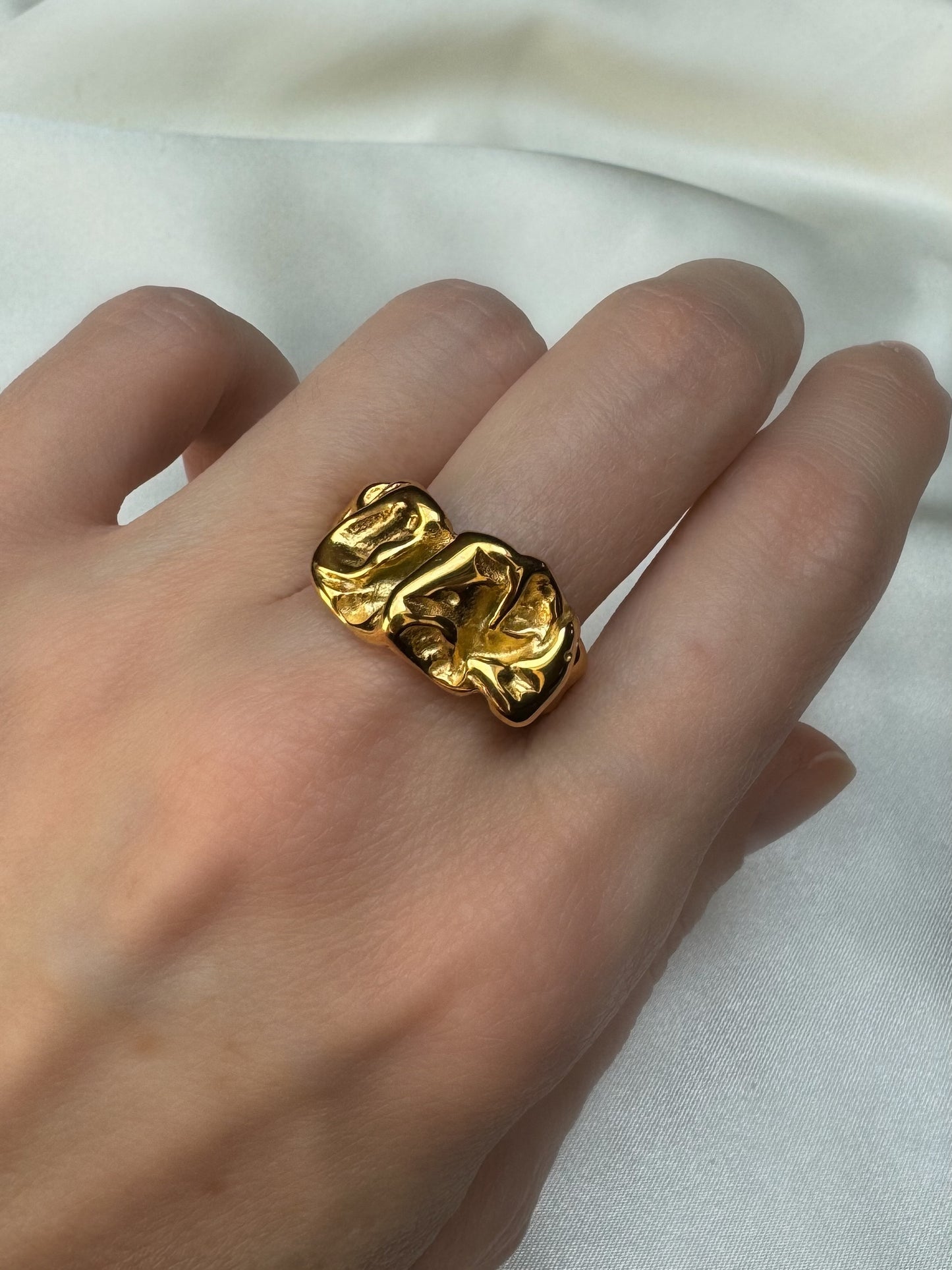 Wave Ring