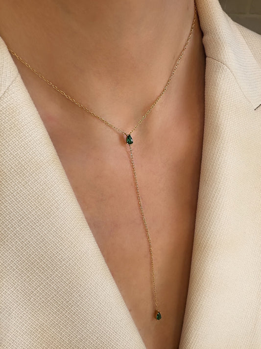 Drop Necklace in Green